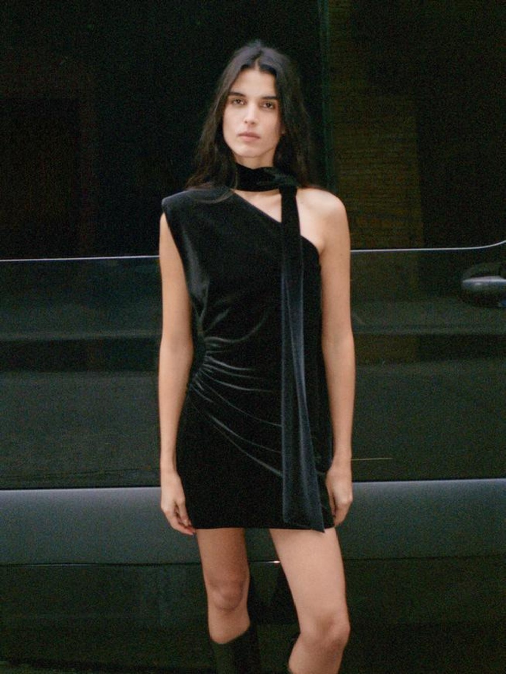 NWT. Zara Black Velvet Short Dress with Scarf. Size XL.